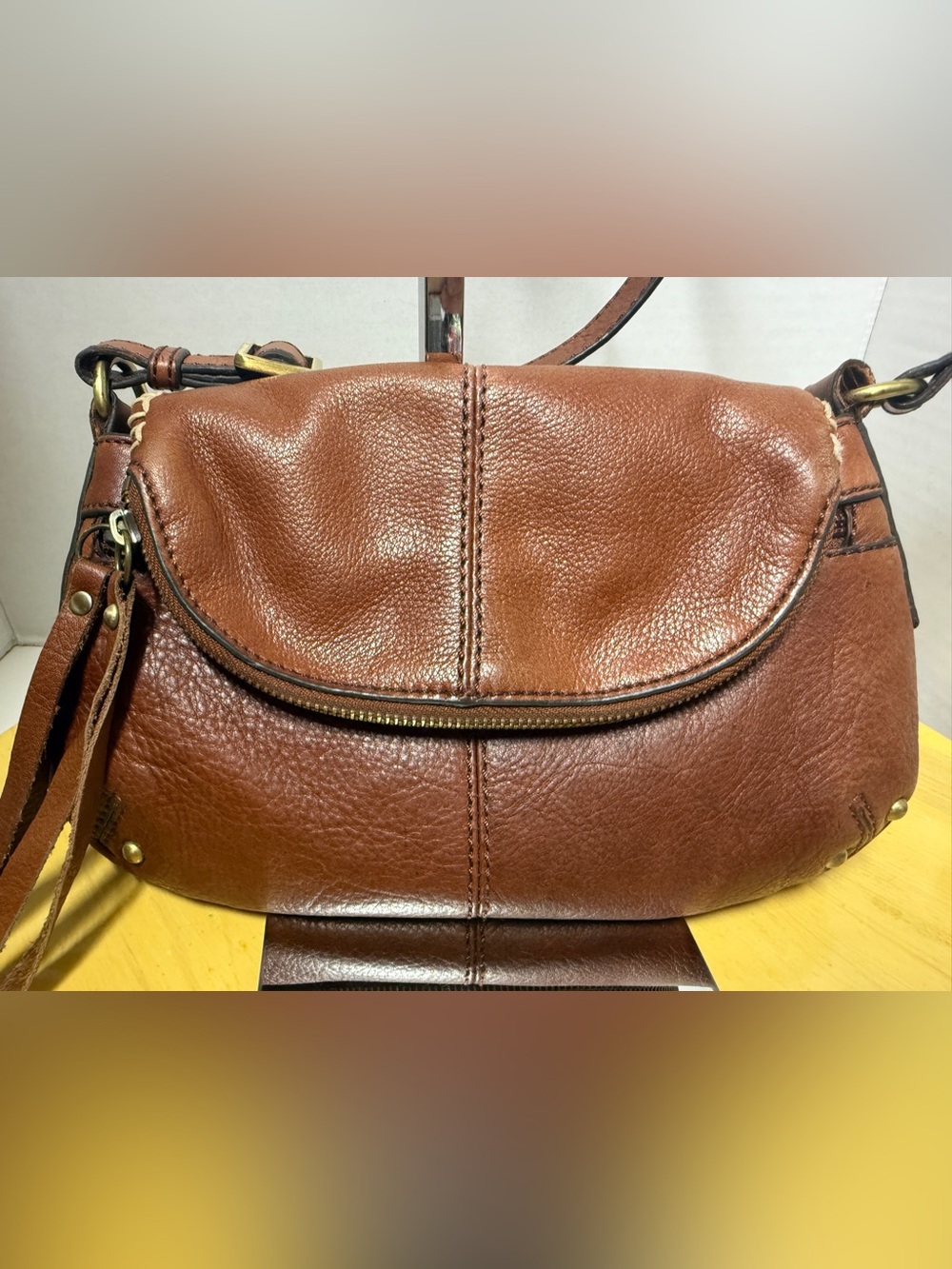 Lucky Brand Vtg Brown Leather Stash Foldover Crossbody Bag w Tassel Detail